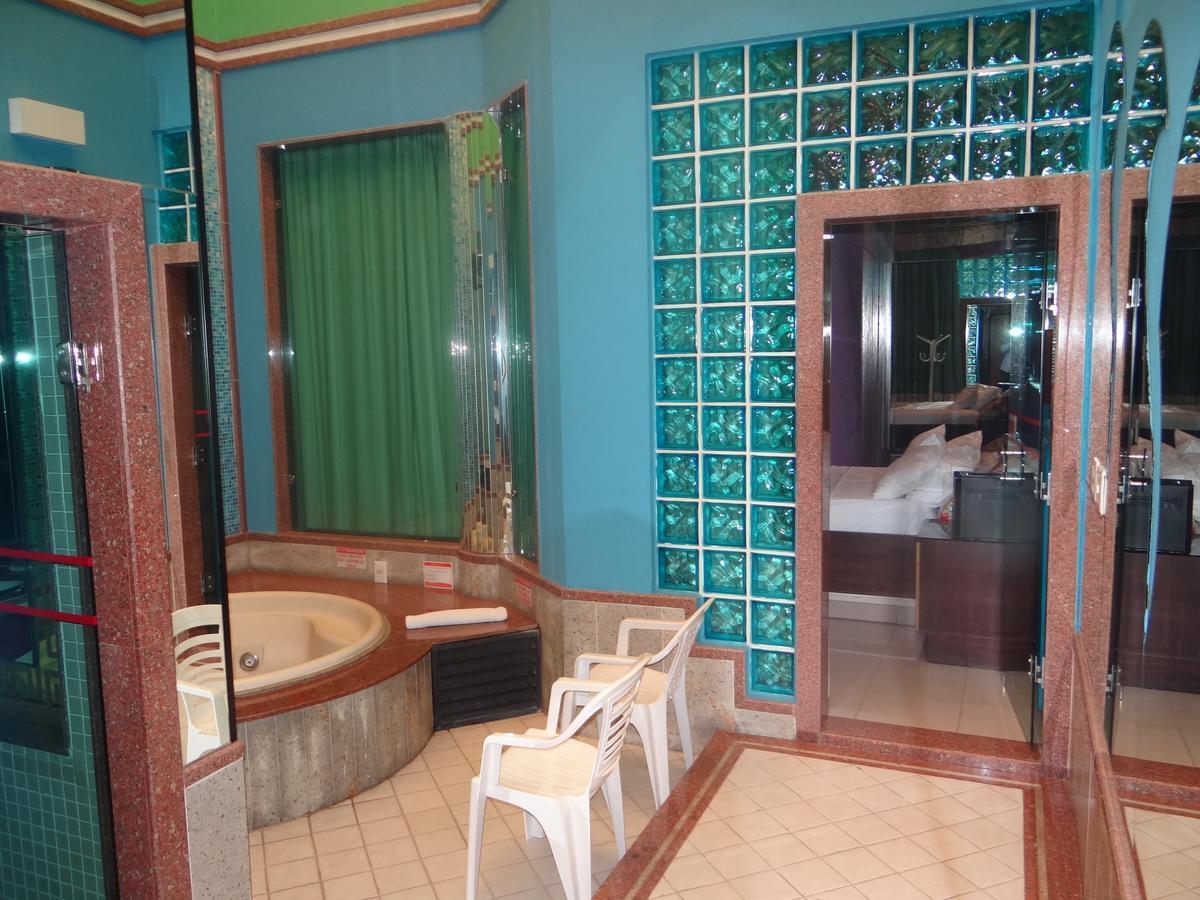 Status Motel - Check In Livre (Adults Only) Serra  Buitenkant foto